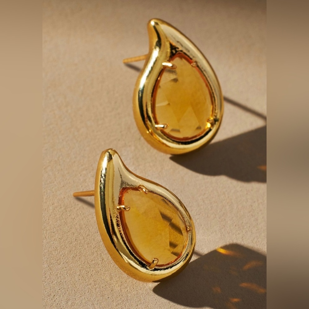 2 for $15! Anthropologie Drop Diamond Style Earrings